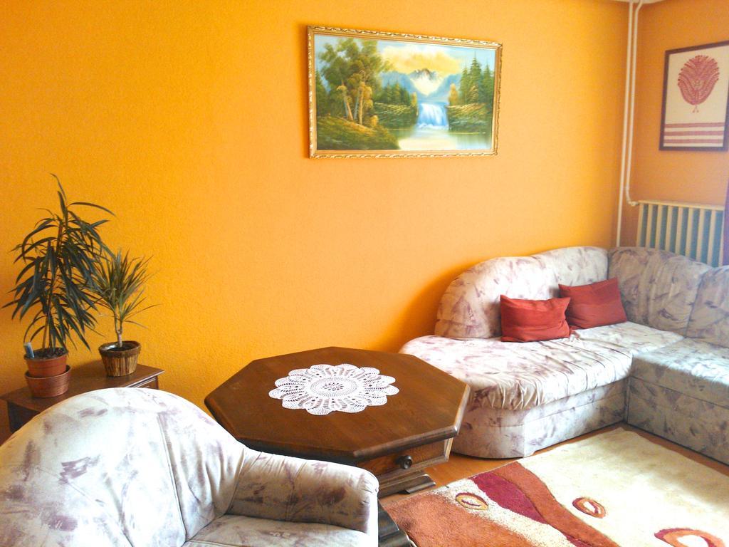 Valentin Vendeghaz Hotel Балатонлеле Стая снимка