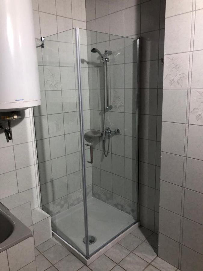 Valentin Vendeghaz Hotel Балатонлеле Екстериор снимка