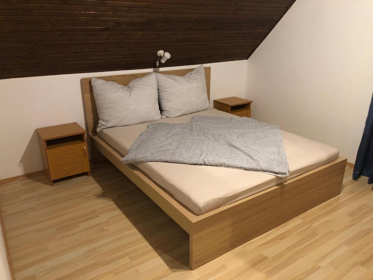 Valentin Vendeghaz Hotel Балатонлеле Екстериор снимка